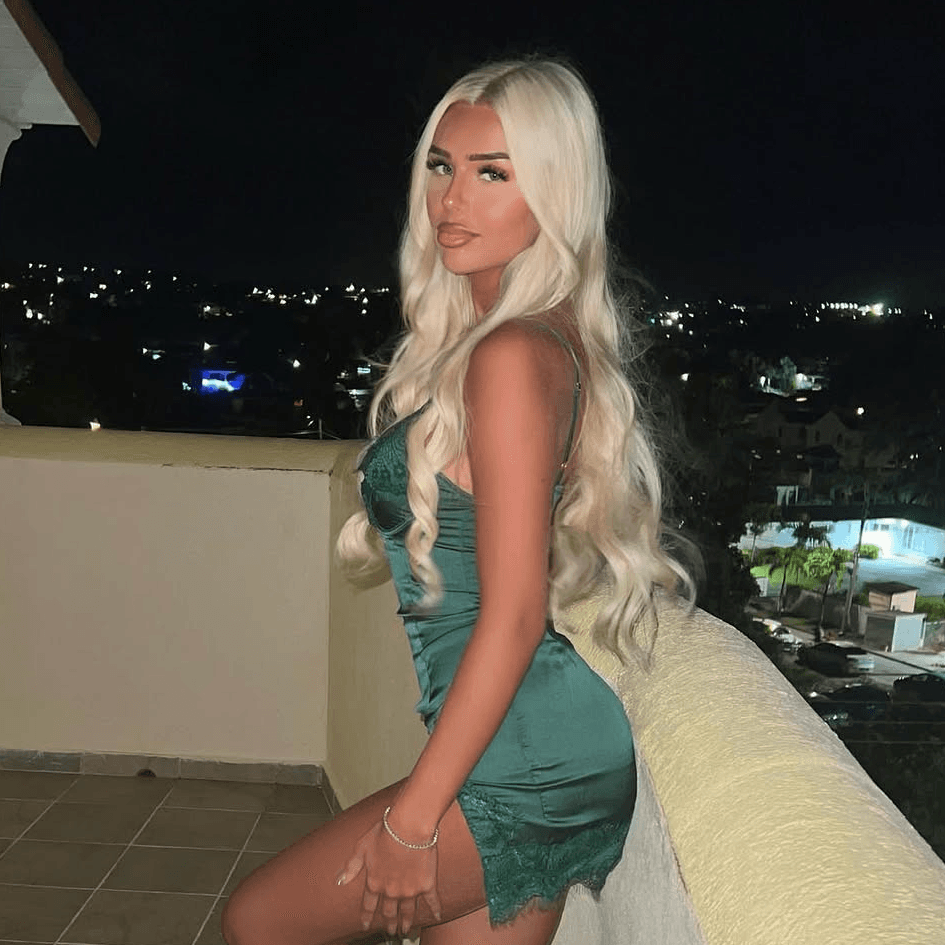 Ellie Coldwell